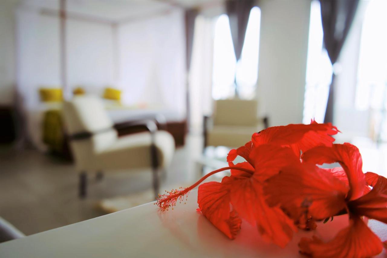 Ndzaouze Al Camar Lodge מראה חיצוני תמונה