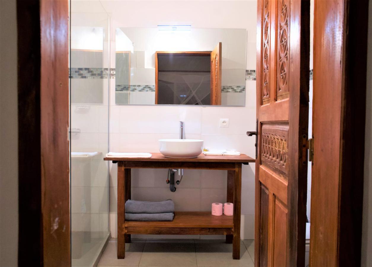 Ndzaouze Al Camar Lodge מראה חיצוני תמונה